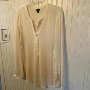 Torrid long sleeve blouse